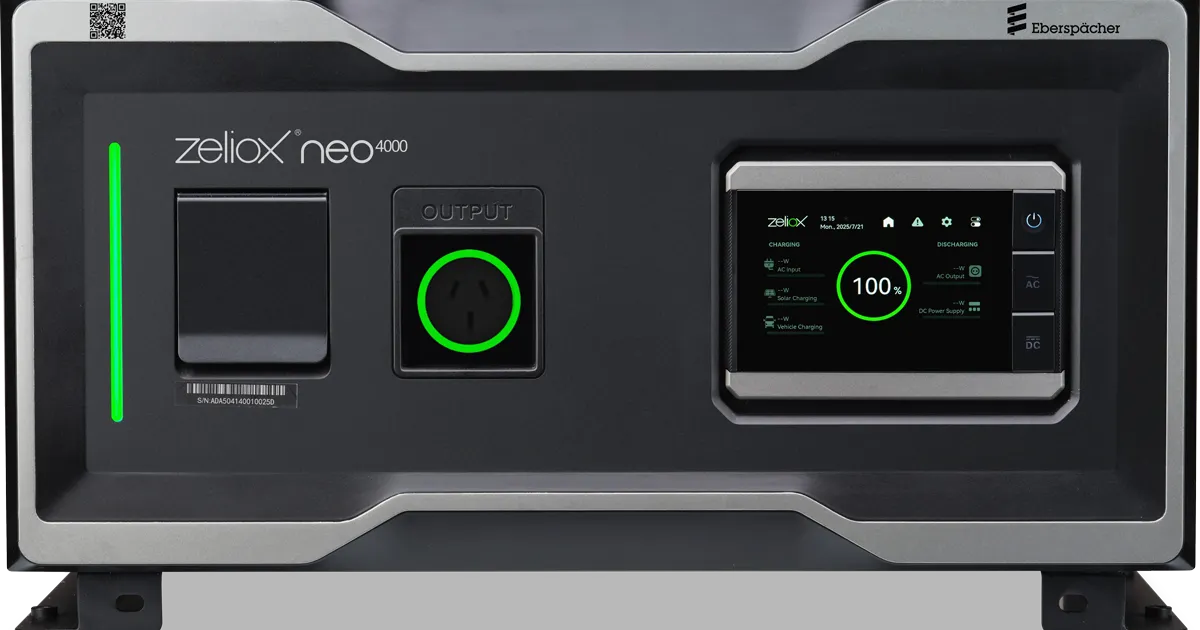 Zeliox NEO 4000 front panel, showing the colour touchscreen display, AC outlet and charge status ring
